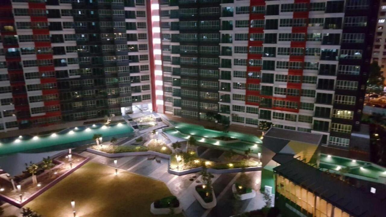 Rantissi Homestay The Zizz Damansara North Petaling Dzsaja Kültér fotó